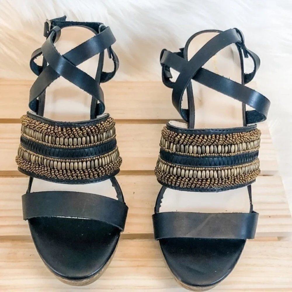 Maurices Mille Platform Sandals Black & Brown‎ Beaded Size 7.5M